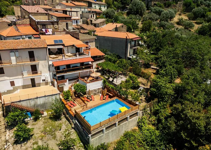 Ca'Del Borgo B&B Country House